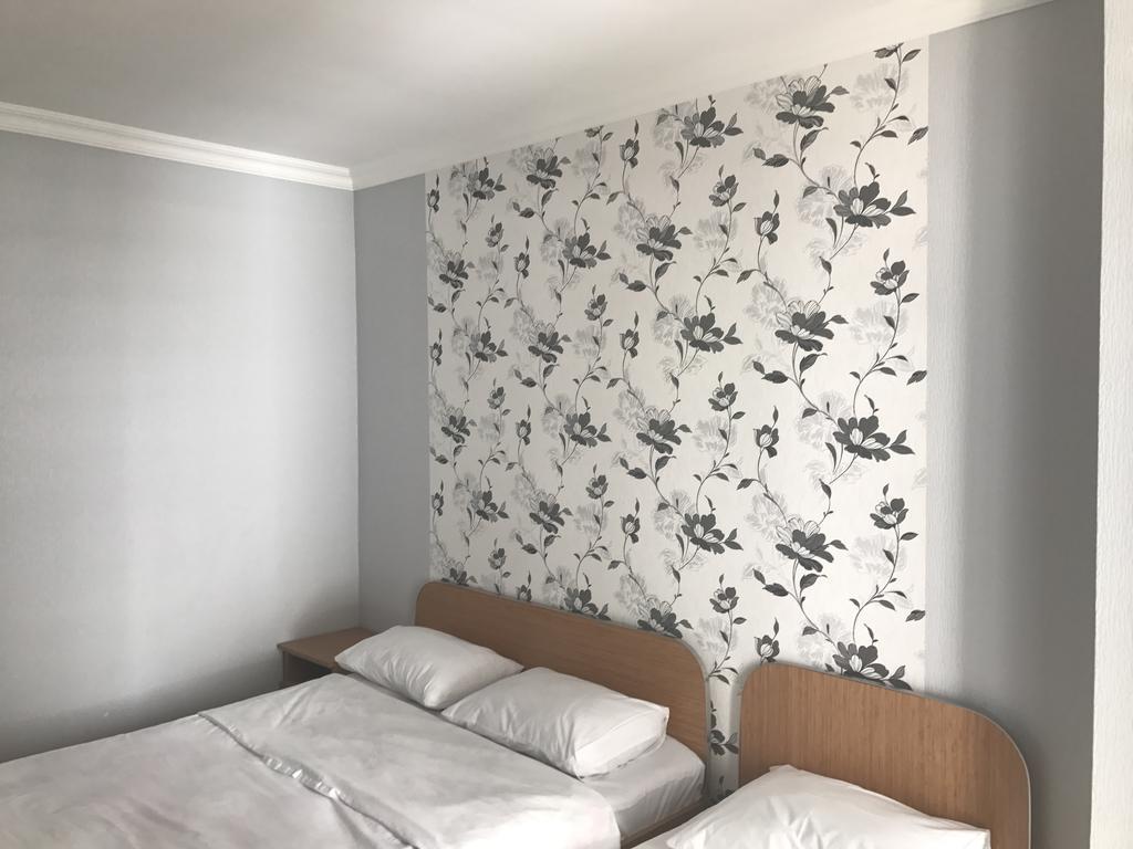 Kvariati - Guest House エクステリア 写真